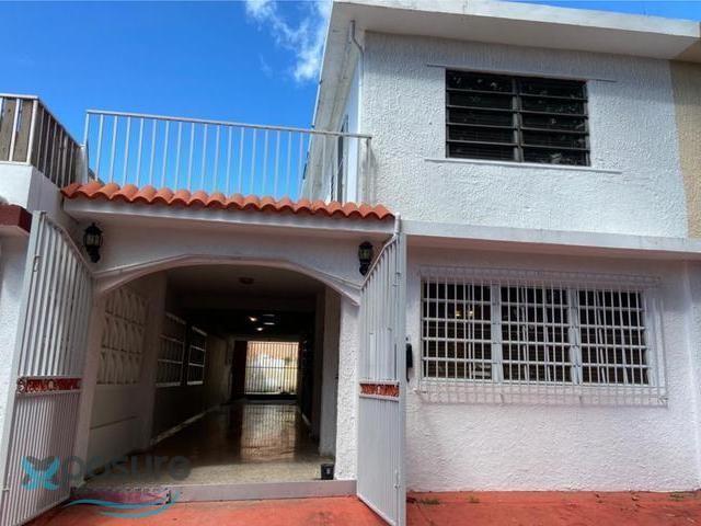 65-13 44 Bloque Bayamon 00959 | Encuentra tu propiedad en Puerto Rico